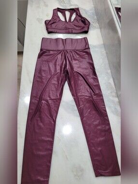 Carbon38 SET Takara Shine Set. Medium. Purple Wine